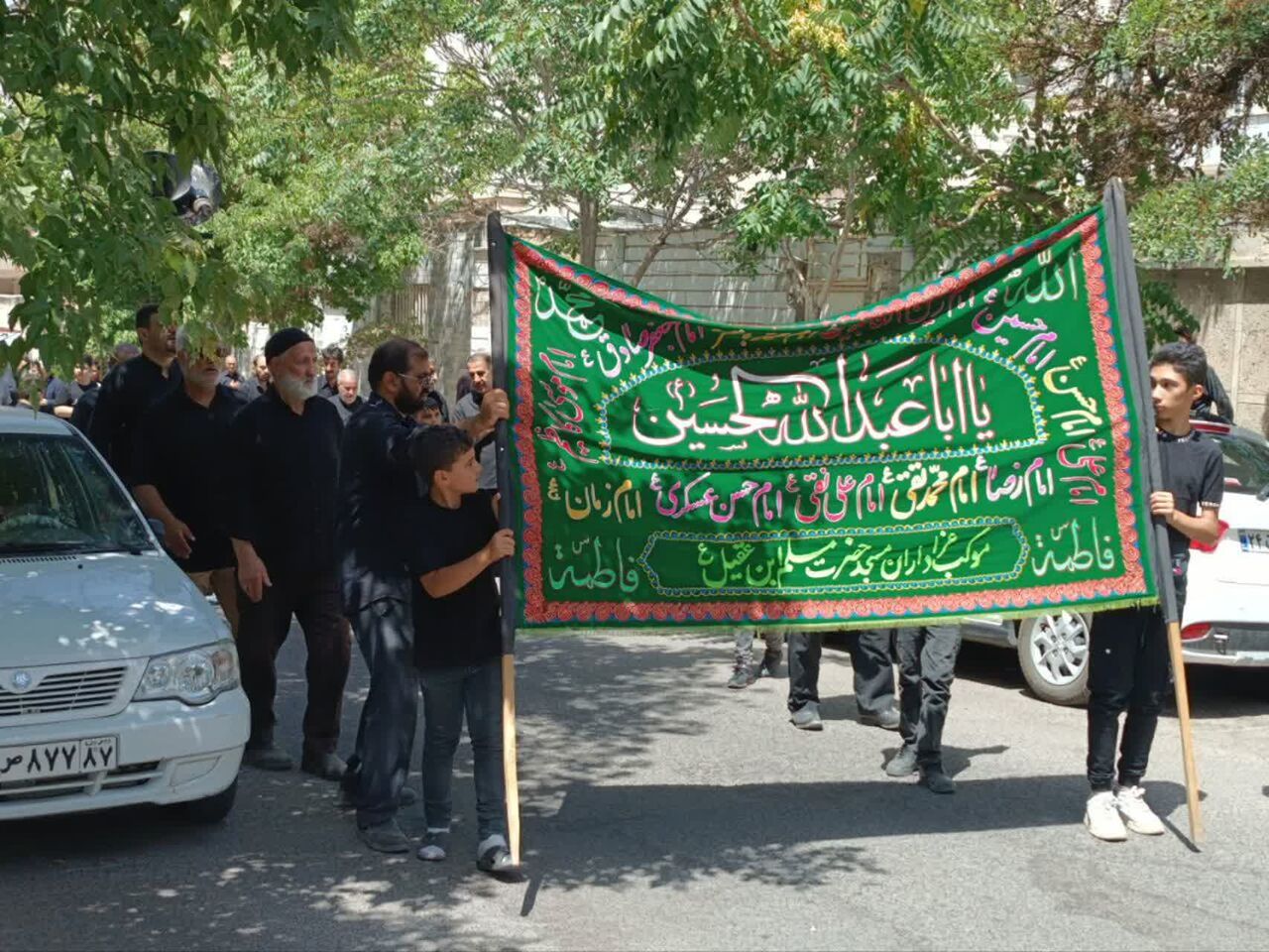 از نشستهای بصیرت عاشورایی تا تعزیهخوانی در کانونهای مساجد زنجان