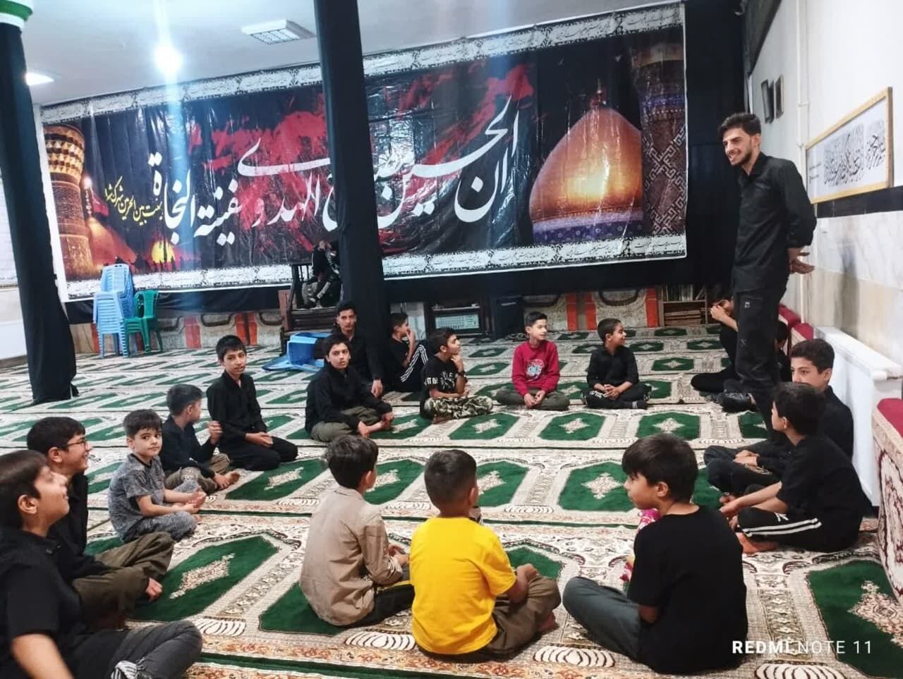 برنامههای اوقات فراغت بستر مناسبی برای آشنایی جوانان با مساجد را فراهم میکند