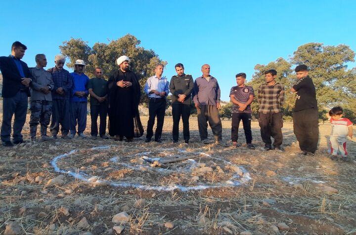 عدم وجود مسجد در برخی روستاهای دیشموک