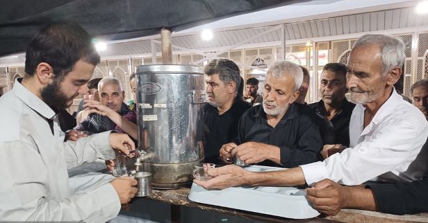 حکایت ۱۲ روز خدمت بچههای مسجد به زائران اربعینیِ جوادالائمه(ع)