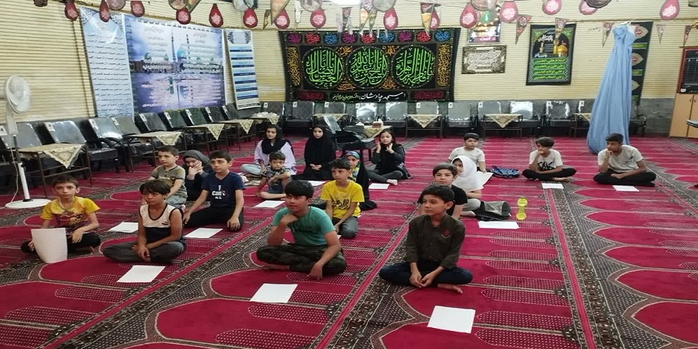 برگزاری کلاسهای فرهنگی با چاشنی اردویی و نشاط در مسجد چاوشان ارومیه