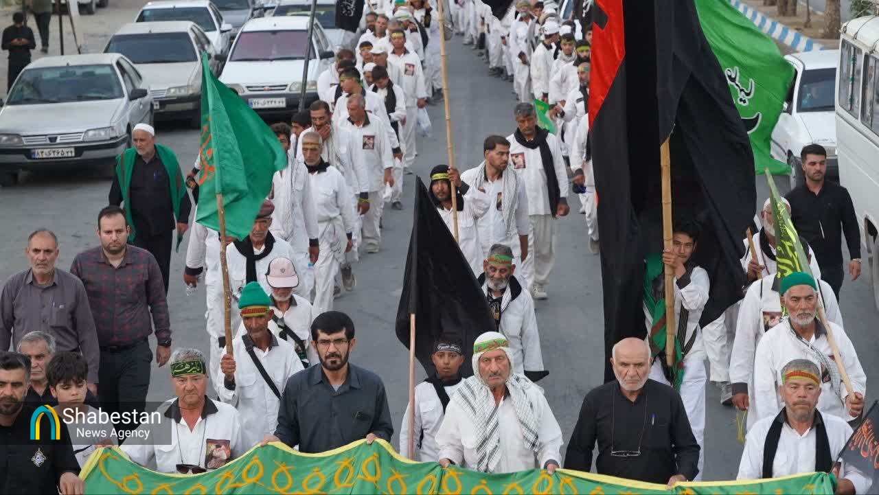 ۲۶۰۰ کیلومتر پیاده روی به عشق حسین(ع) / کاروان پیاده‌ی حرم تا حرم بعد از ۴۰ روز وارد خاک خوزستان شد