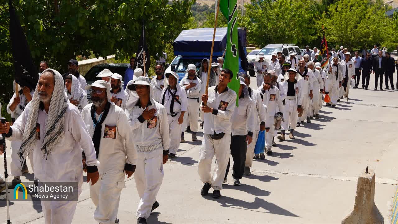 ۲۶۰۰ کیلومتر پیاده روی به عشق حسین(ع) / کاروان پیادهی حرم تا حرم بعد از ۴۰ روز وارد خاک خوزستان شد