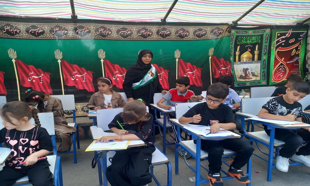 سرود و تئاتری که مسجد را پاتوقهای دخترانه کرده است