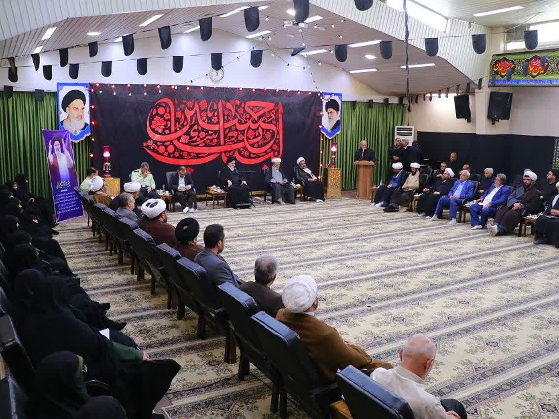 تخریب ارکان نماز جمعه، راهبرد همیشگی جریانهای معاند