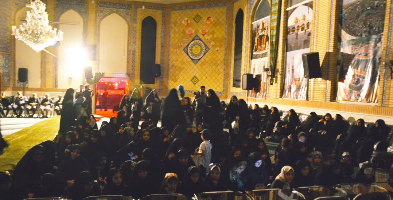 اجرای نمایش آئینی وقایع روز عاشورا و شهادت حضرت رقیه «س» در مسجد الغدیر مشهد