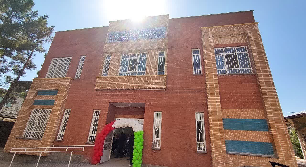 افتتاح کارگاه یک هنرستان و کلنگزنی یک دبیرستان در مشهد