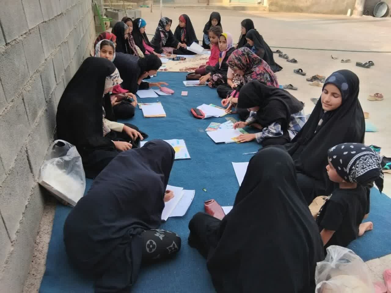 کودکان روستای شوارز با حضور در مسجد بزرگ میشوند