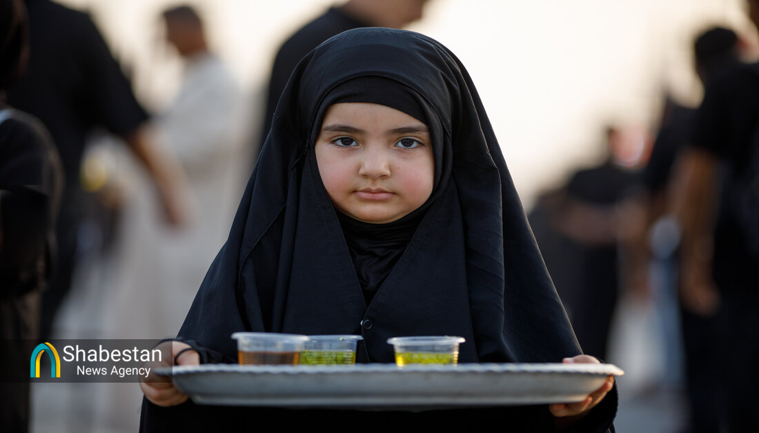 وقتی کودکان میزبان زائران اربعین می شوند