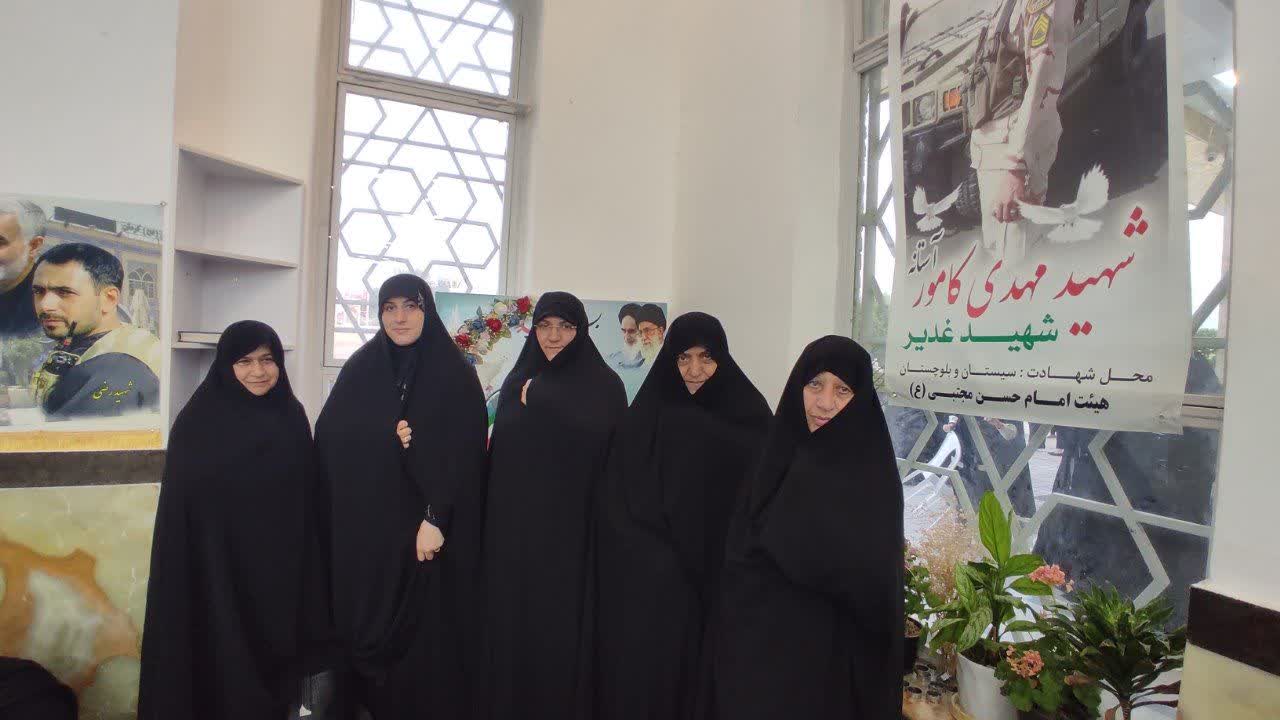 شهدا مدافعان حریم اسلام و اهل بیت(ع) هستند