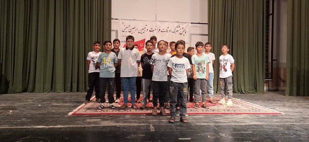 کانونهای مساجد ندای لبیک یاحسین میلیون ها زائر را به گوش جهانیان برسانند