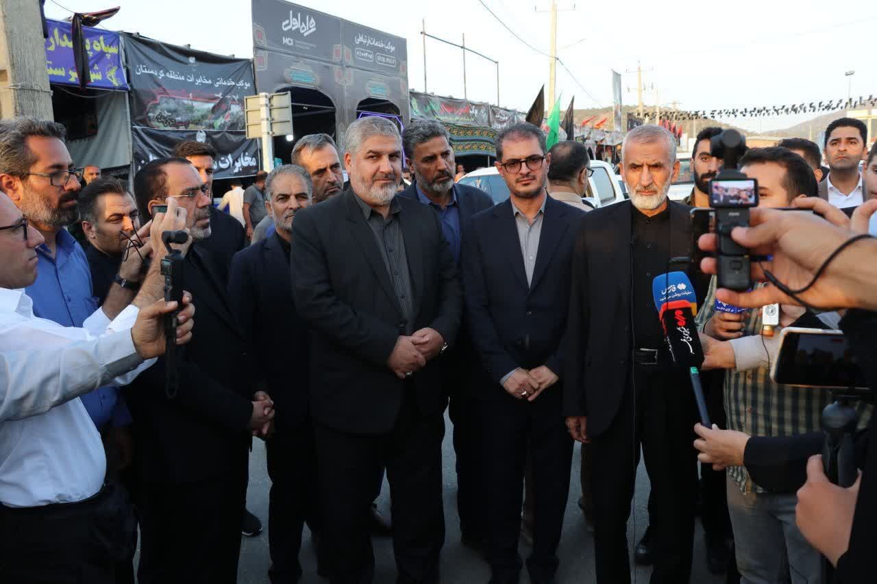 قاب همدلی در مرز باشماق رقم خورد/موکبداران مهیای پذیرایی از زائران اربعین حسینی