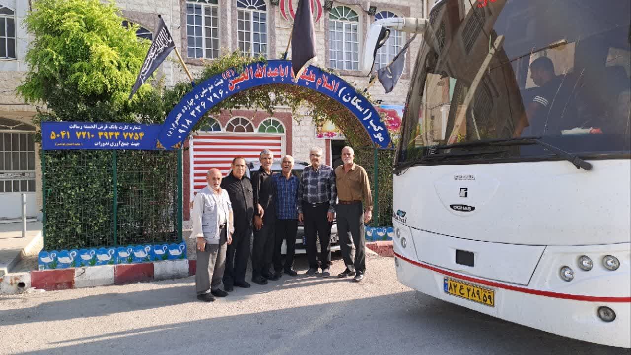 مشتاقانه و جهادی به زائران اباعبدالله الحسین (ع) خدماترسانی می کنیم