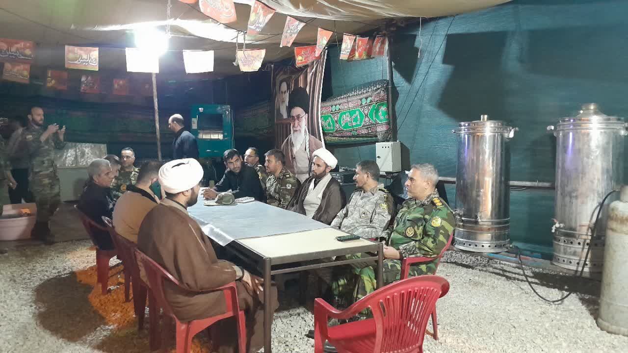 همه باید با تمام توان در خدمترسانی به زوار اربعین حسینی پای کار باشیم