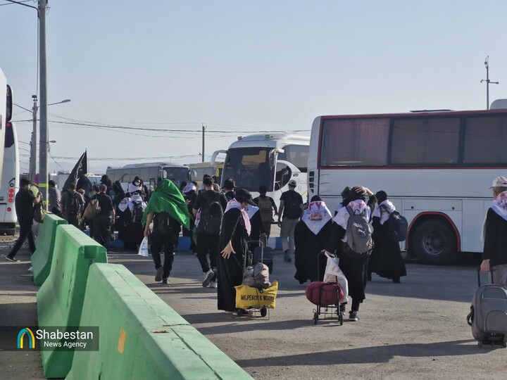 ورود ۸۵۴ نفر اتباع خارجی به کشور در مرز مهران