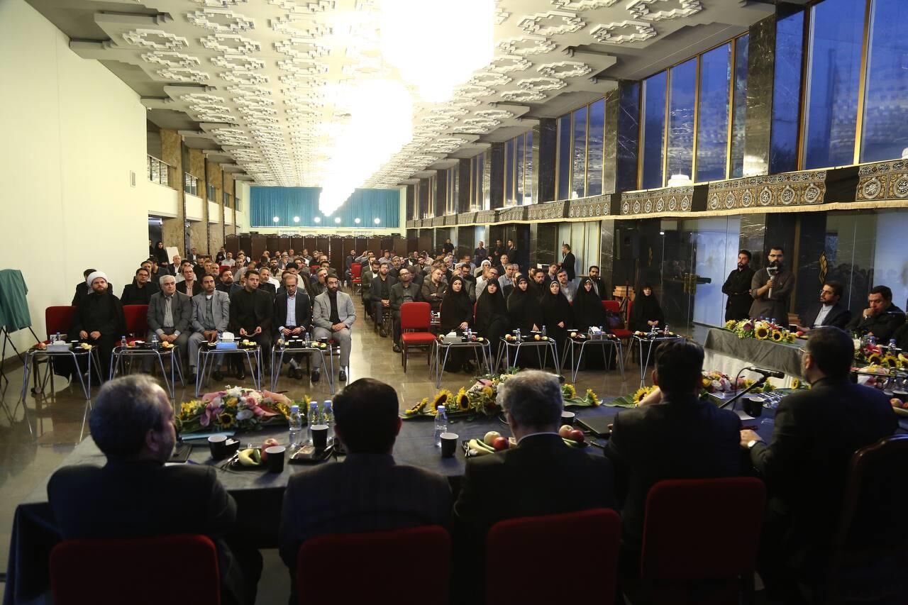 شهید رئیسی کارآمدی نظام حکمرانی دینی را به اثبات رساند/ ریل گذاریها و نهادگذاریهای فرهنگی در دولت مردمی