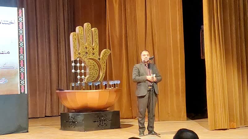 نخستین همایش تئاتر منطقهای عاشورایان غرب کشور در ملایر به کار خود پایان داد