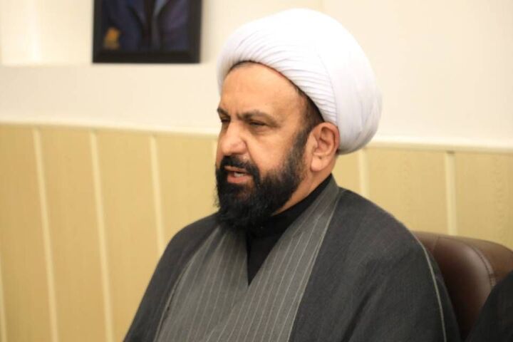 تنفس در فضای مسجد امیدآفرین و انسانساز است