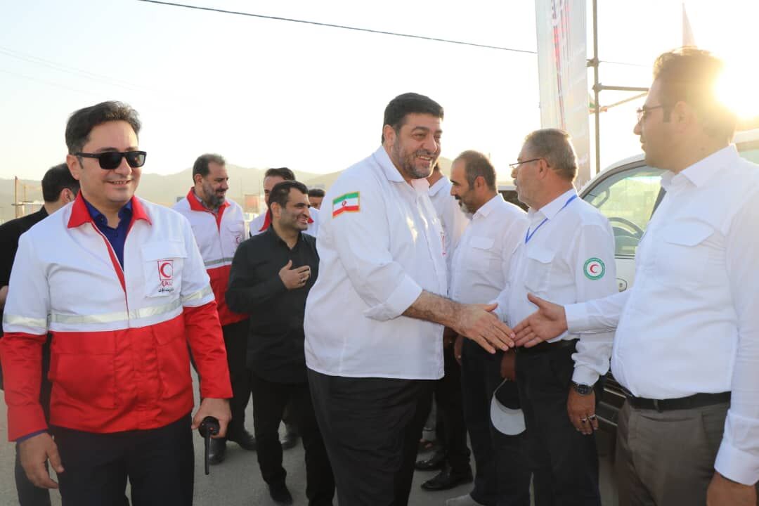 موکبهای درمانی هلال احمر کردستان در مرز باشماق و سلیمانیه عراق برپا شد