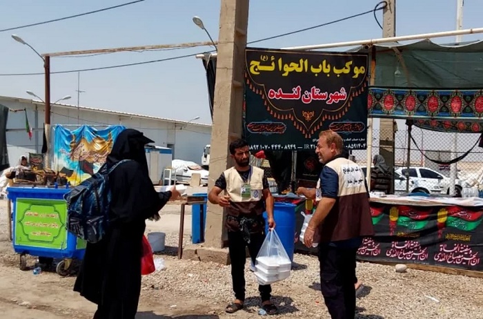 خدمت در موکب باب الحوائج سن و سال نمیشناسد