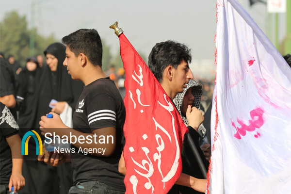 اصفهانیها در تدارک اربعین حسینی