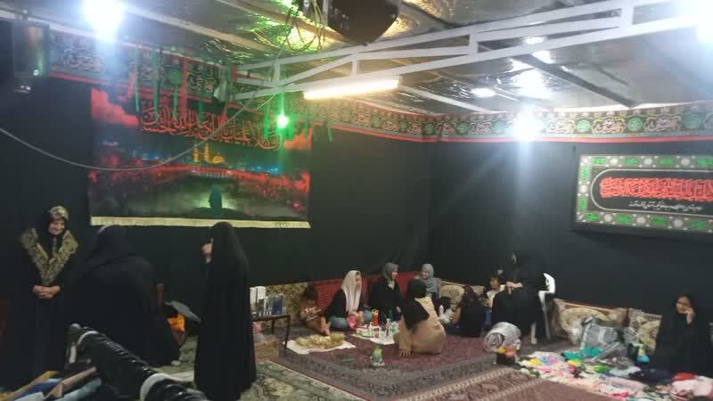 برپایی بازارچه خرید و فروش با محوریت مسجد بستر رشد تولید و خودکفایی است