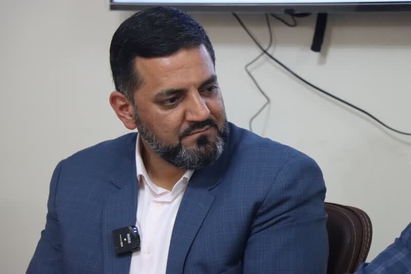 مساجد حلقههای میانی بین مردم و مسئولین