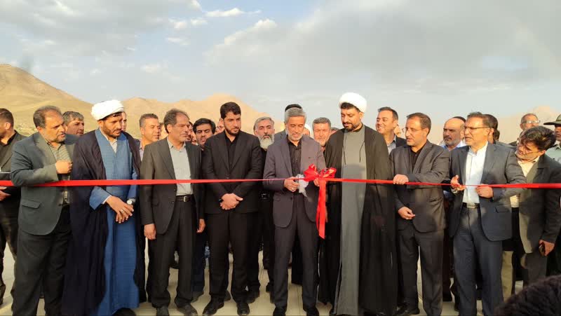 افتتاح و کلنگ زنی طرحهای عمرانی ملایر در آخرین روز از هفته دولت