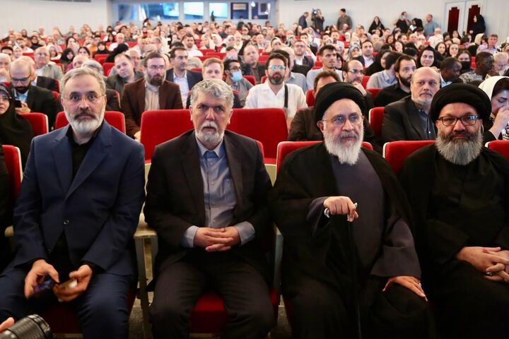 مستند «حماسه پروانه» با حضور وزیر فرهنگ و ارشاد اسلامی رونمایی شد