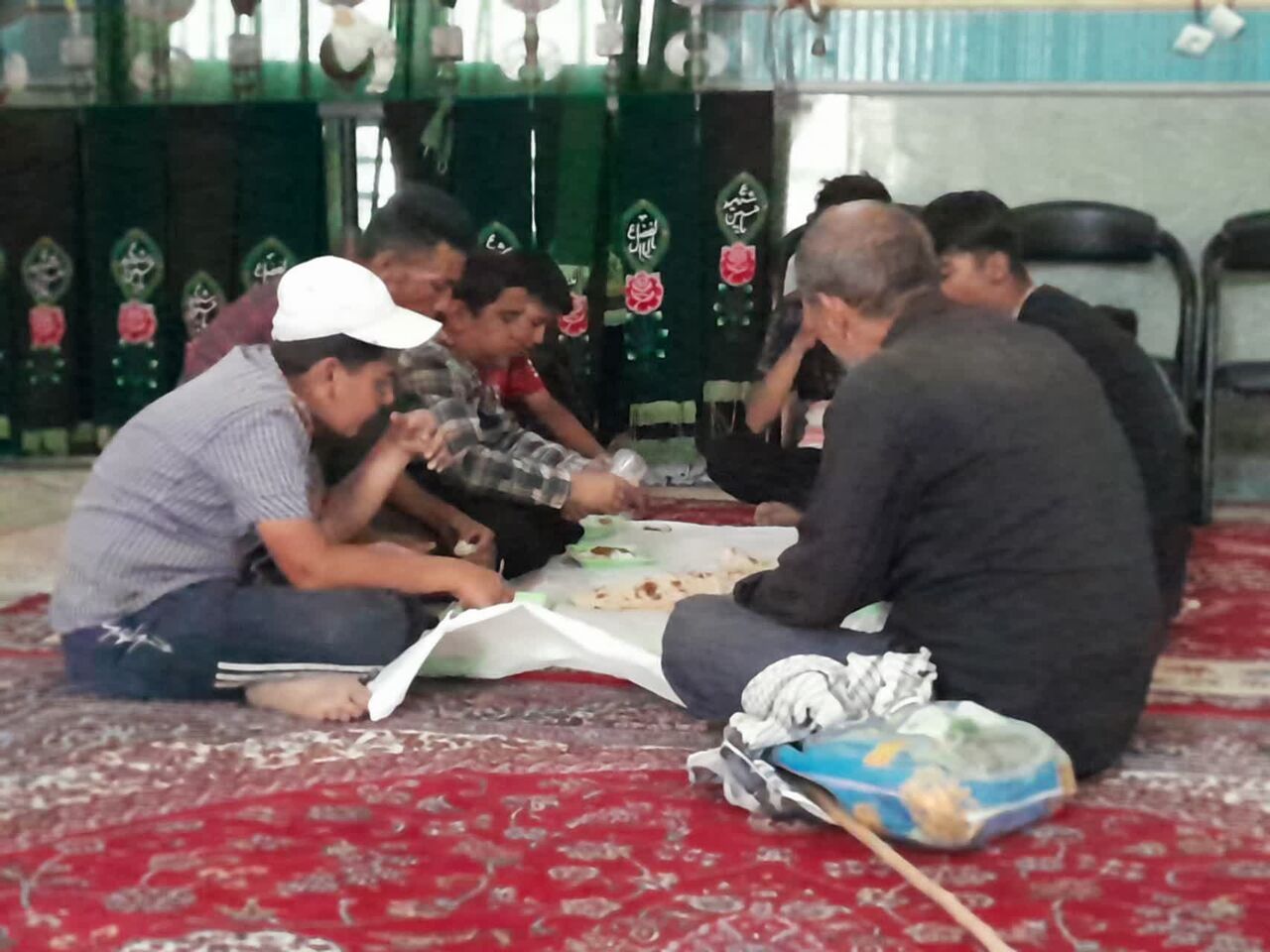 کانونهای مسجدی، پای کار خدمت به زائرین پیاده رضوی