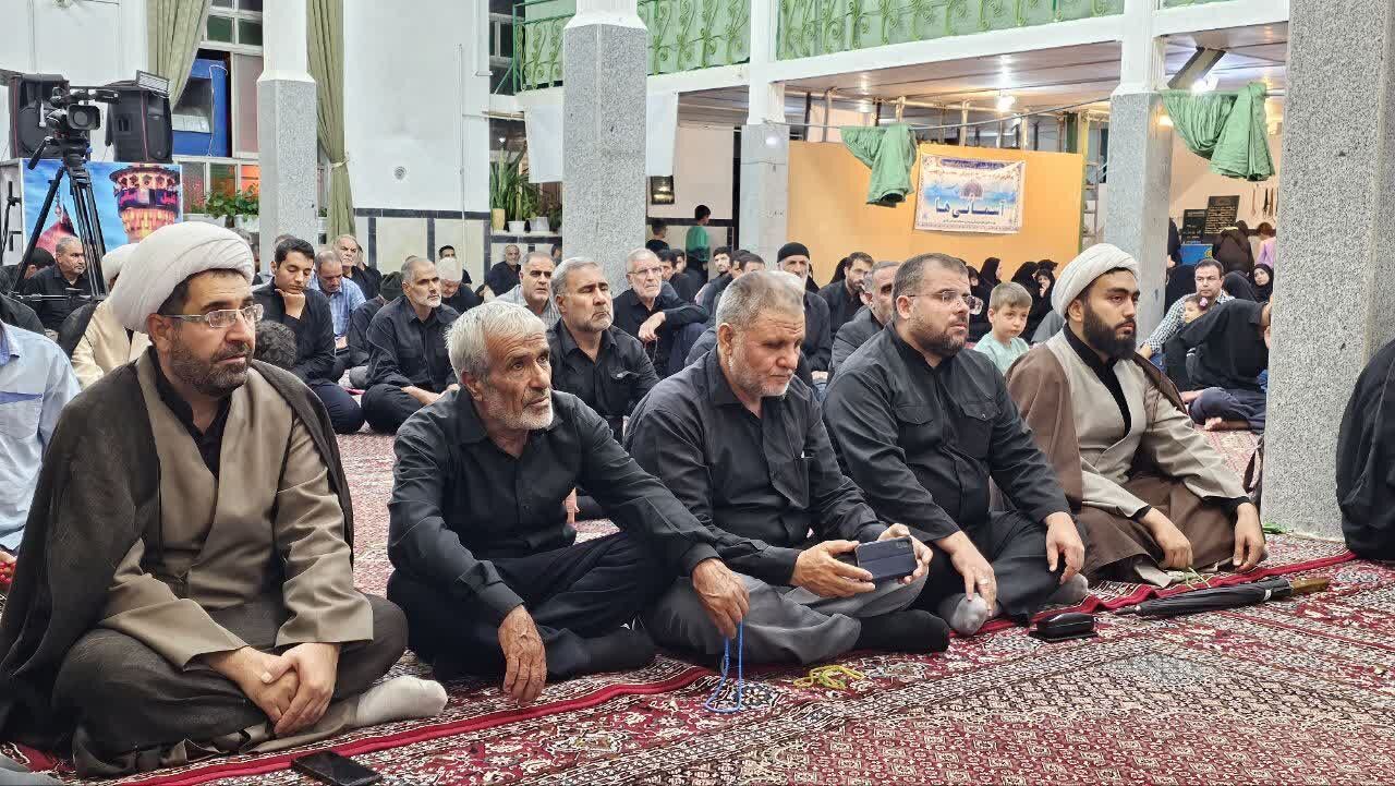 مراسم شهادت امام رضا(ع) در سریشآباد برگزار شد