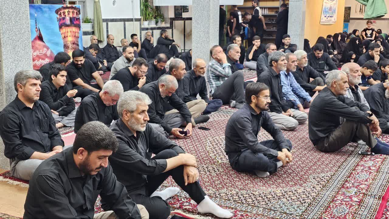 مراسم شهادت امام رضا(ع) در سریشآباد برگزار شد