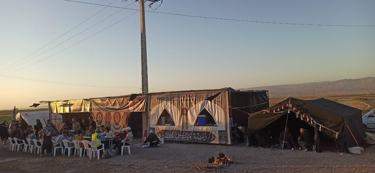 میزبانی از زائرین رضوی در موکب شهدای بخش رادکان چناران