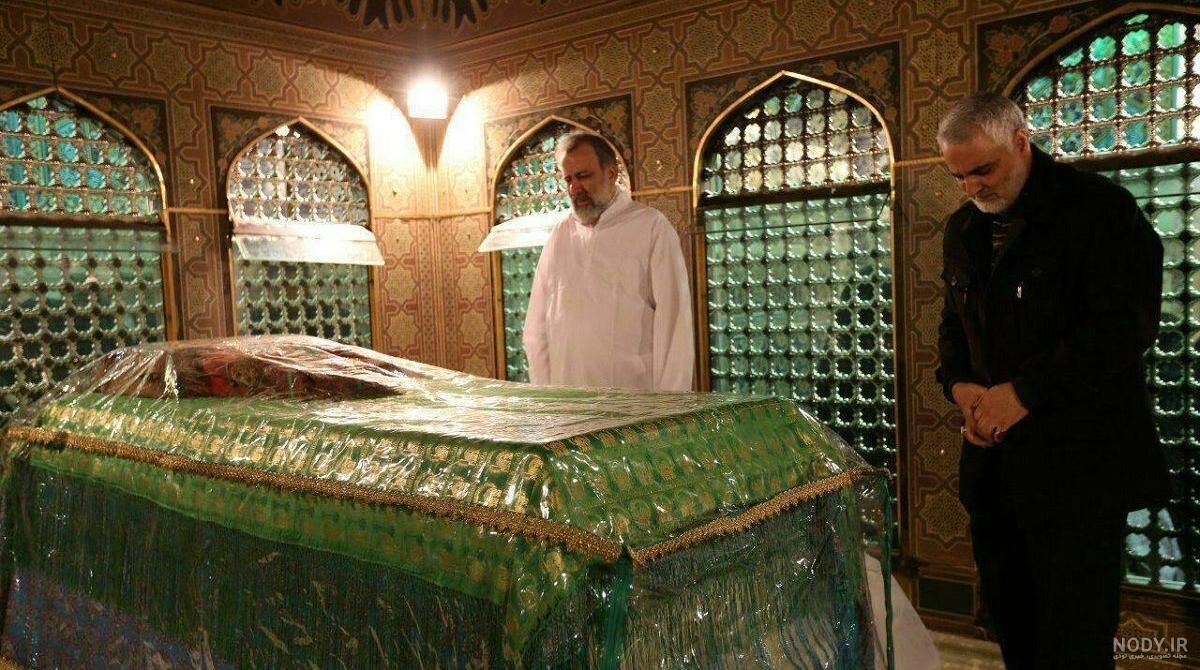 بازنشر به مناسبت سالروز شهادت امام رضا(ع)| ناگفتههایی از تشییع پیکر مطهر حاج قاسم و همراهان در حرم مطهر رضوی