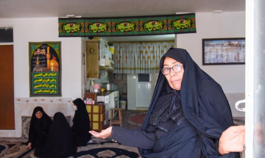 خادمی آقا حال دلمان را خوب میکند