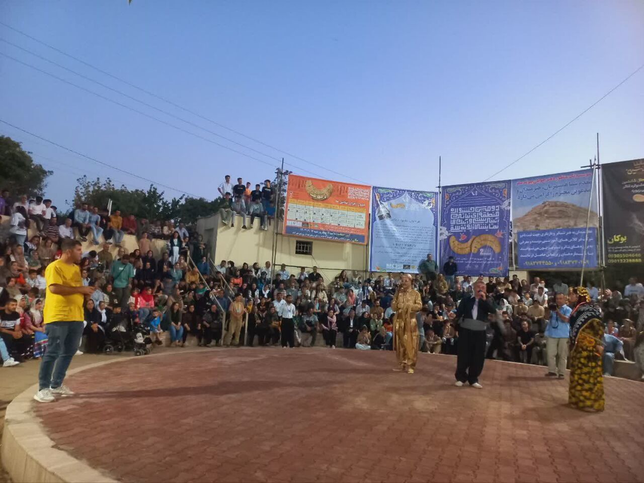 ۱۶ اثر داخلی و خارجی در جشنواره منطقهای آیینی و سنتی تئاتر زیویه اجرا میشود