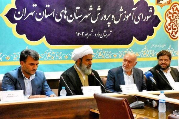 جشنواره‌های اختصاصی نماز برای دانش‌آموزان برگزار شود