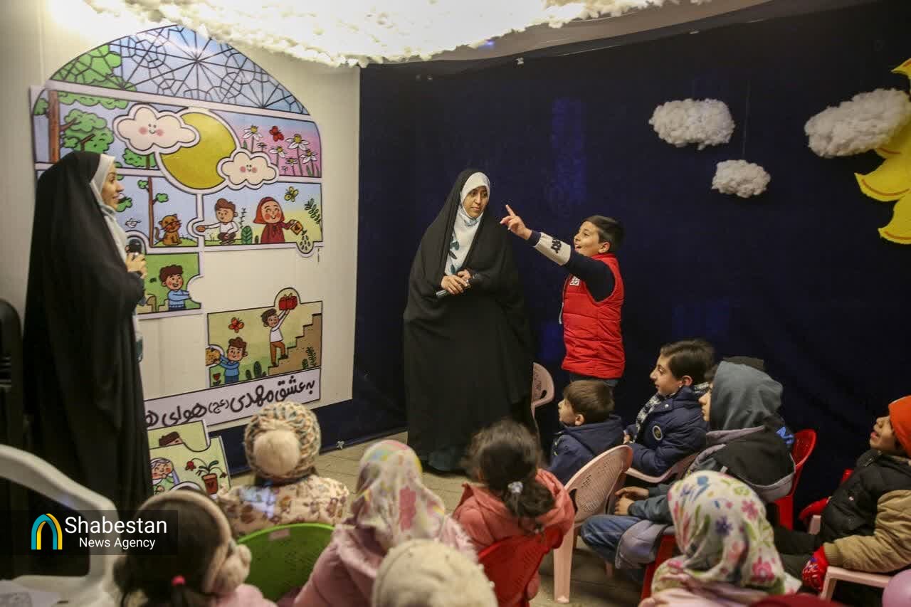 از دنیای رنگی تا نور ایمان/ داستان کودکان «فتاح»