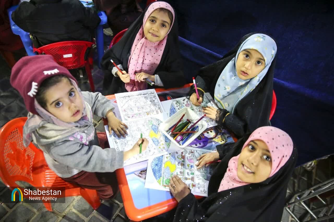 از دنیای رنگی تا نور ایمان/ داستان کودکان «فتاح»