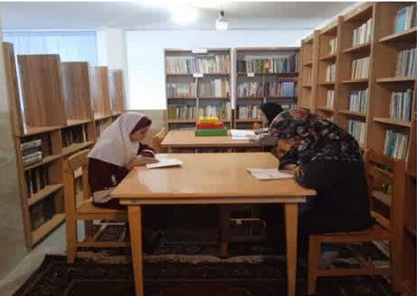 آماده‌سازی کتابخانه مسجد قمر بنی هاشم(ع) کرمانشاه در طرح پالایش کتاب