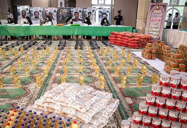 این مسجد جوانان نیازمند را راهی خانه بخت میکند