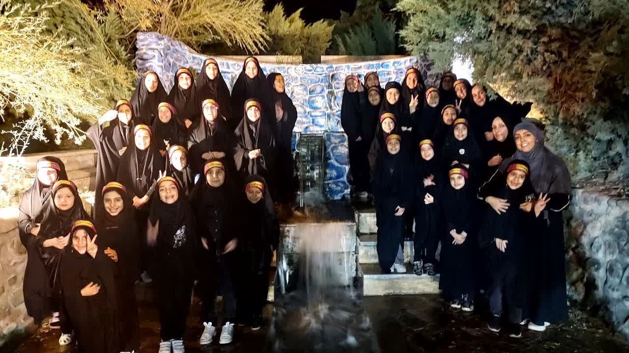 از پیش طلایی و مهد قرآن نونهالان تا کارگاههای هنری بانوان در کانون امام رضا(ع) اراک