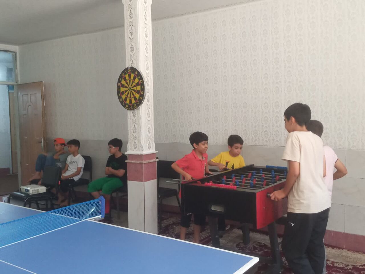 اجرای برنامههای فرهنگی و تربیتی به مناسبت هفته دفاع مقدس در کانون سید احمد خمینی