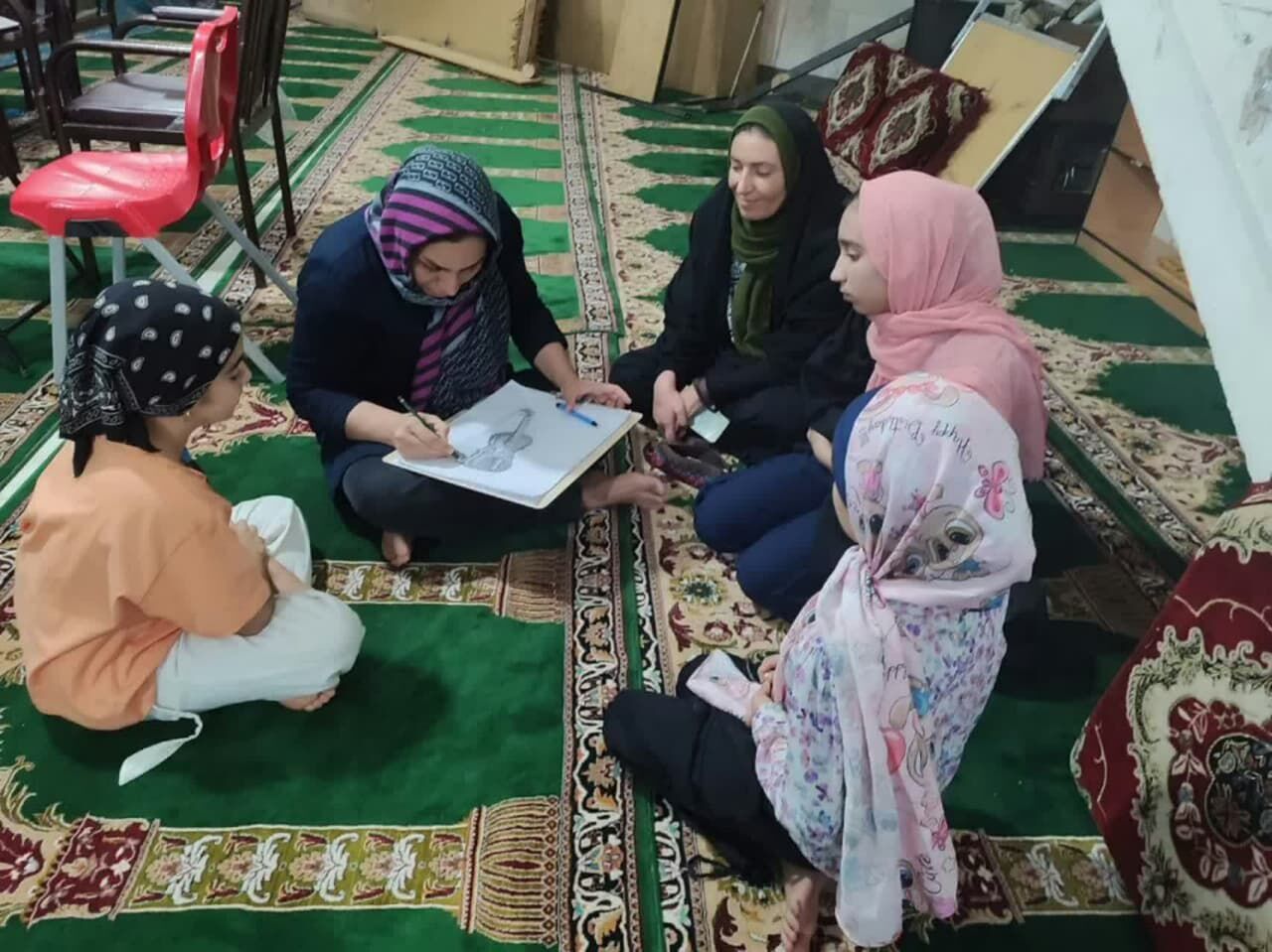 آموزش قرآن یکی از برنامههای اصلی کانونهای مساجد است