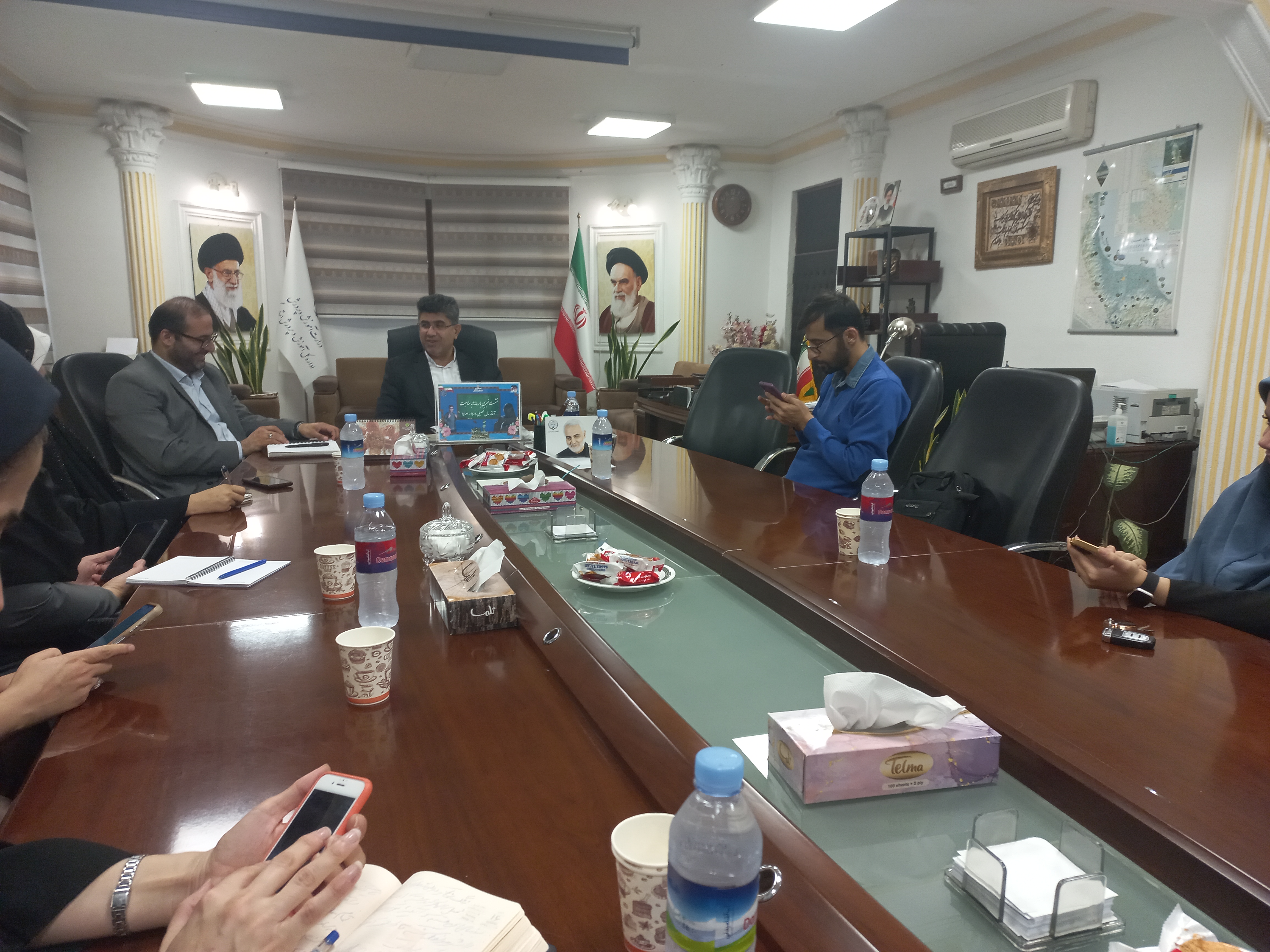 آموزش و پرورش به دنبال انتقال فرهنگ و ارزشهای کشور به نسل آینده است