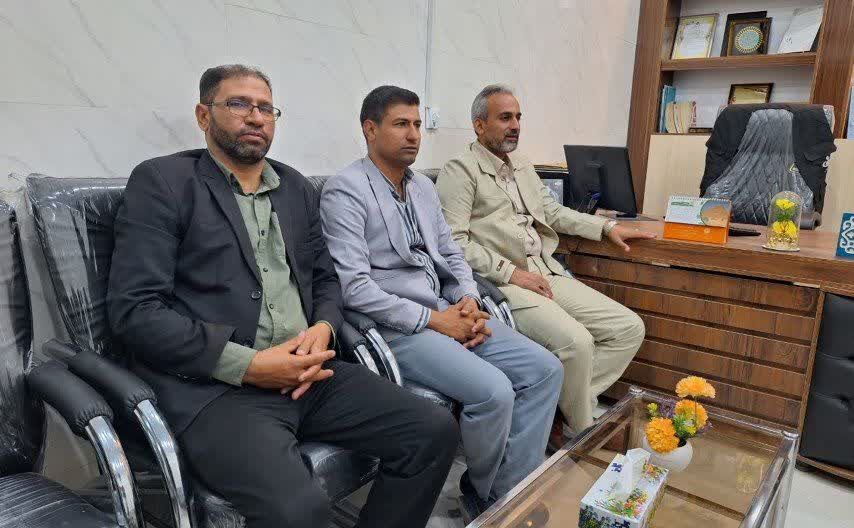 نقش رسانه در مقابله با سیاهنمایی دشمن