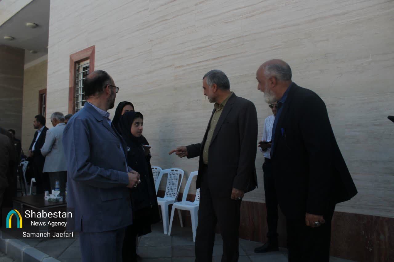 توزیع ۶۰ هزار بسته تحصیلی بین دانش آموزان نیازمند خراسان