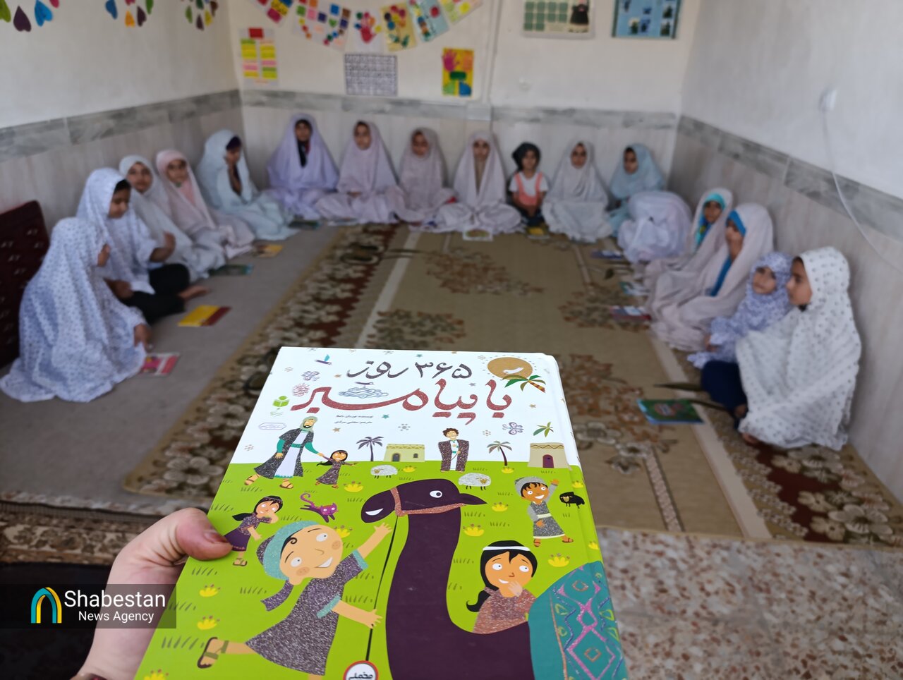 بچههای این روستا همه عضو مسجد و کانون ههتاو هستند