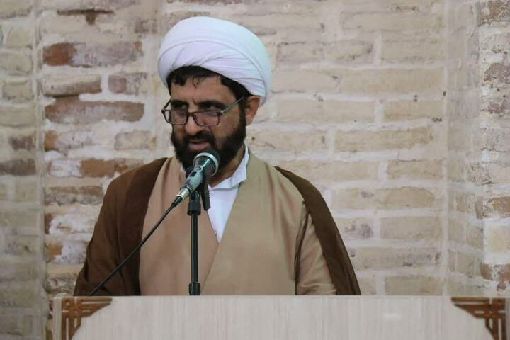 تقدیم ۱۱۰ شهید طلبه و روحانی برگ زرینی در کارنامه دفاع مقدس استان مرکزی است