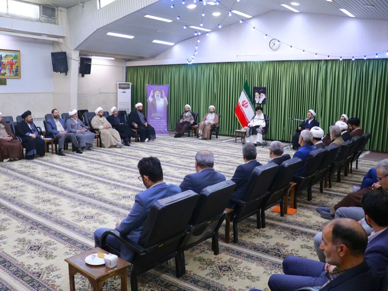 بقاع متبرکه، پایگاه فعالیتهای دینی و اعتقادی شدند